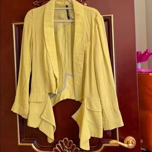 W118 Walter baker yellow blazer size small